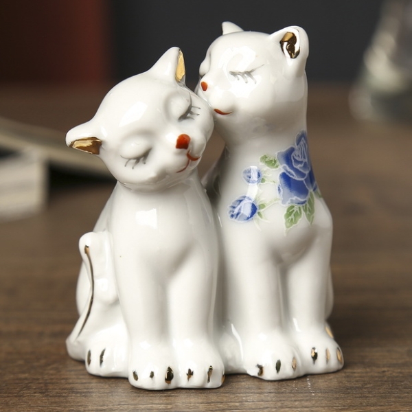 Сувенир "2 киски неженки" 7,5х6 см